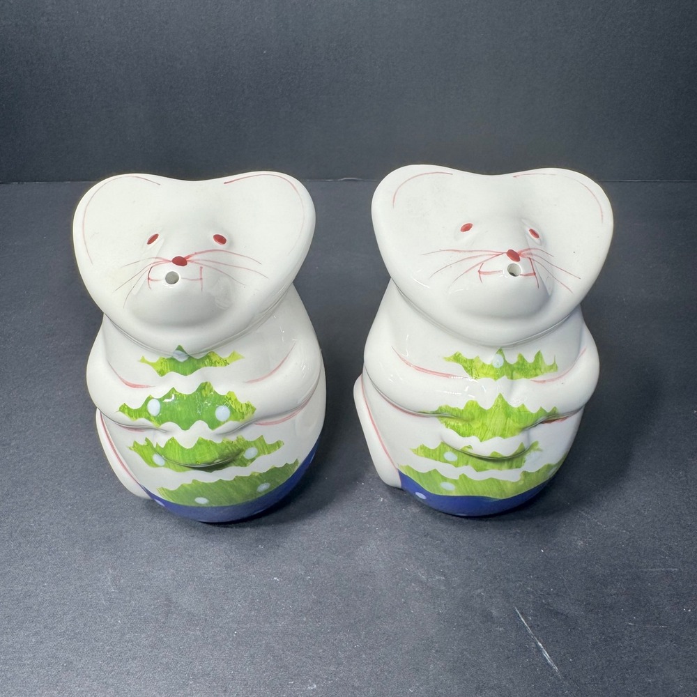 Laurie Gates‎ Christmas Mouse Salt and Pepper Shakers Ceramic Holiday Tree Blue
